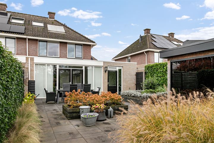 Bekijk foto 39 van Vuurdoorn 12-A