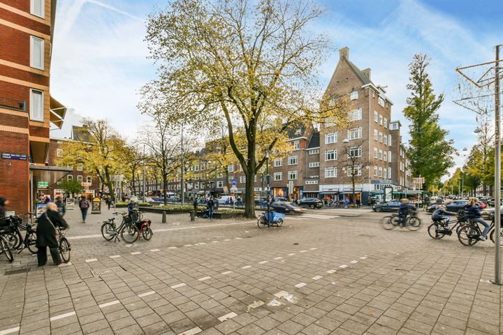 Bekijk foto 32 van Albrecht Dürerstraat 17-2