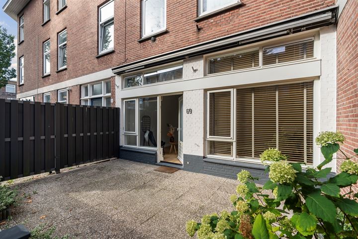 Bekijk foto 4 van van Barbansonstraat 69