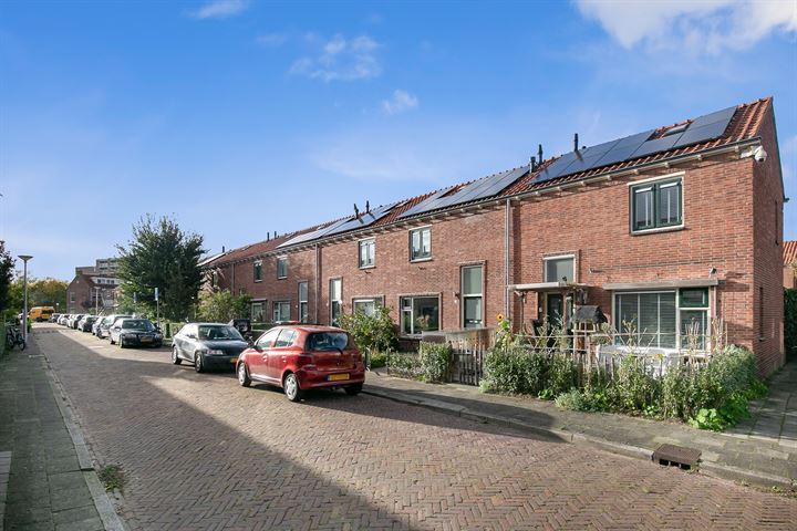 Bekijk foto 22 van Van Diemenstraat 25