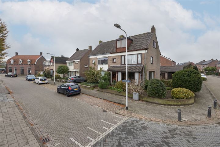 Bekijk foto 35 van Katerstraat 71