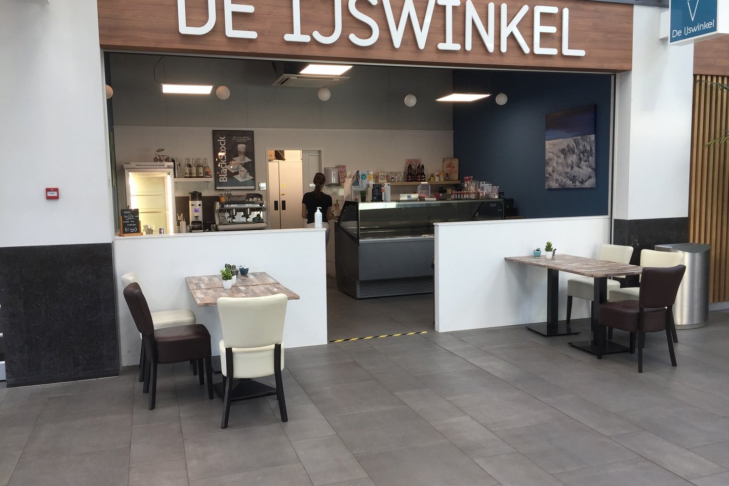 Bekijk foto 1 van Zeewijkplein 113