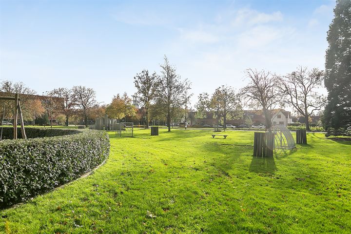 Bekijk foto 40 van Prins Bernhardlaan 7