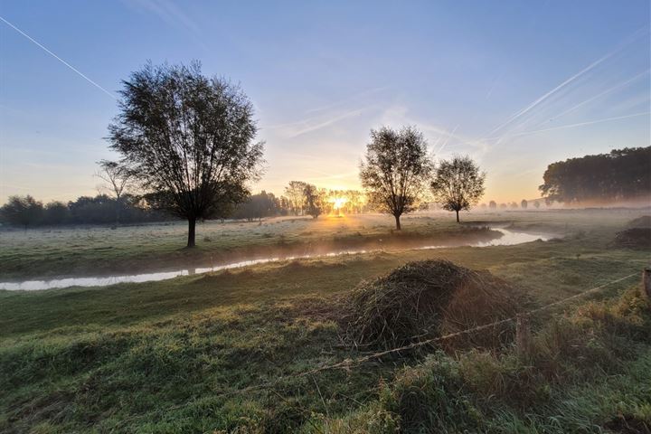 Bekijk foto 20 van Merwedelaan 35