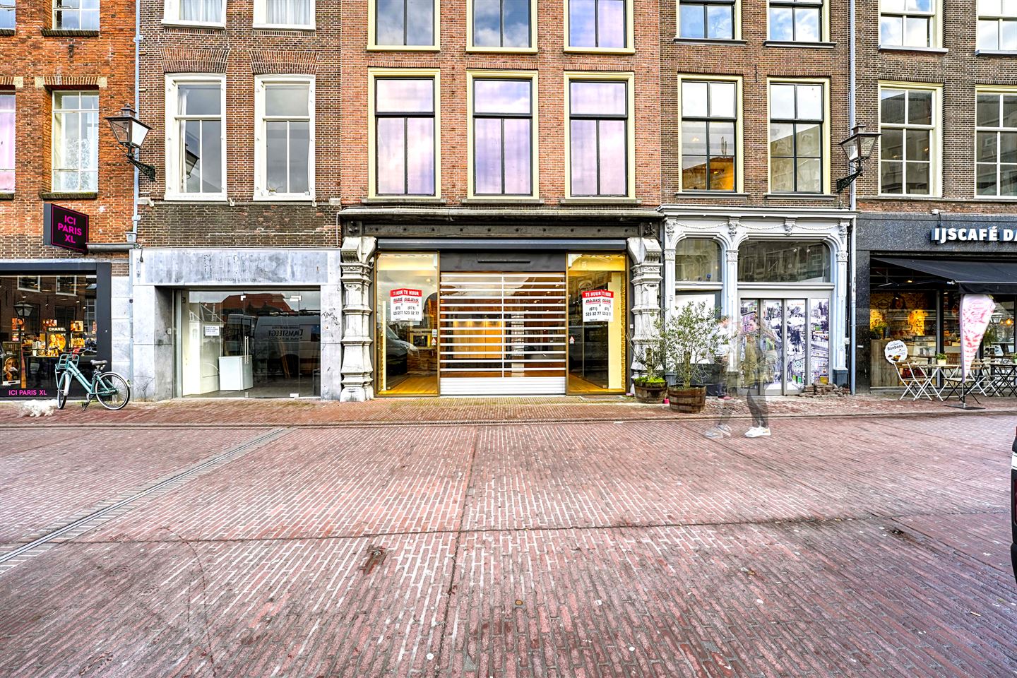 Bekijk foto 1 van Hoogstraat 4