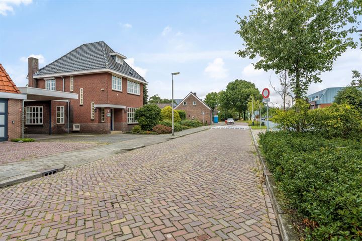 Bekijk foto 52 van Parallelweg West 6