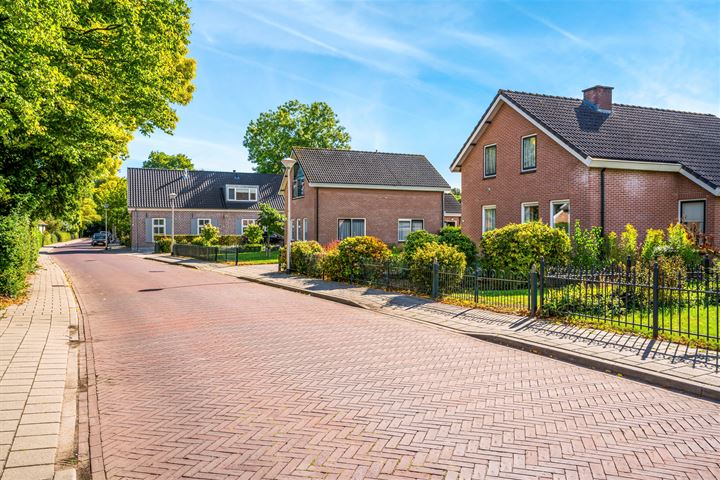 Bekijk foto 47 van Dorpsstraat 23