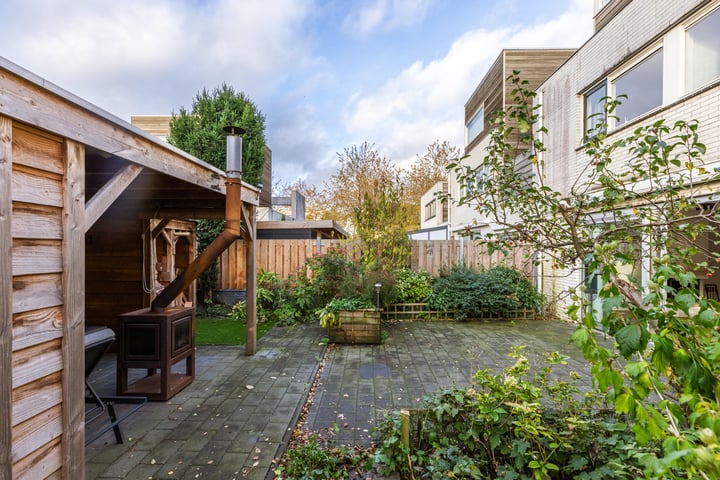 View photo 45 of Godfried Bomansstraat 13