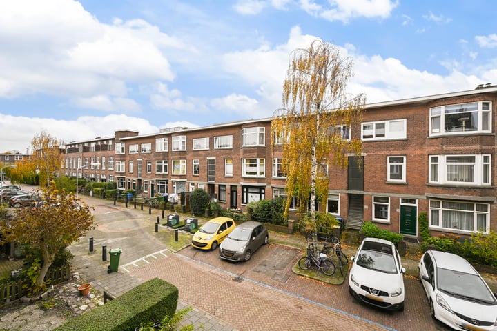 View photo 34 of van Naeltwijckstraat 49