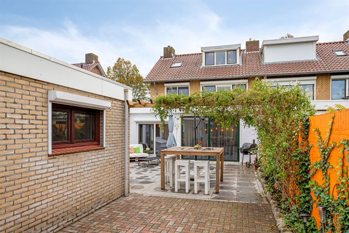 Bekijk foto 39 van Lavendelstraat 8