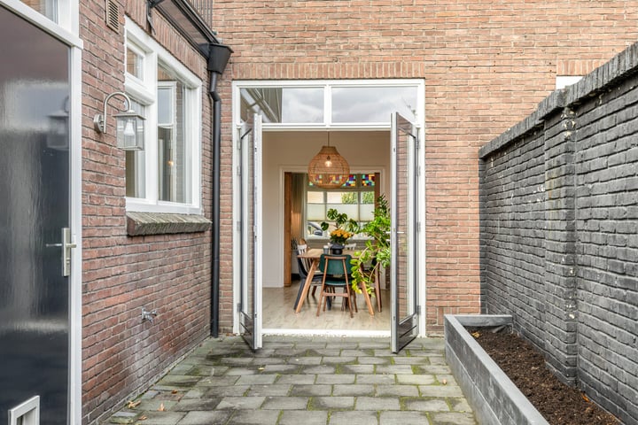 Bekijk foto 31 van Woenselsestraat 355