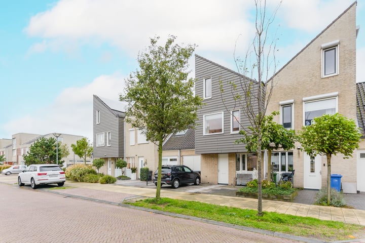 Bekijk foto 35 van Henk Nijlandstraat 13