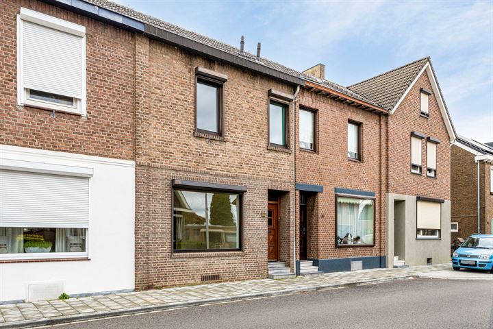 Bekijk foto 2 van Heiveldstraat 36