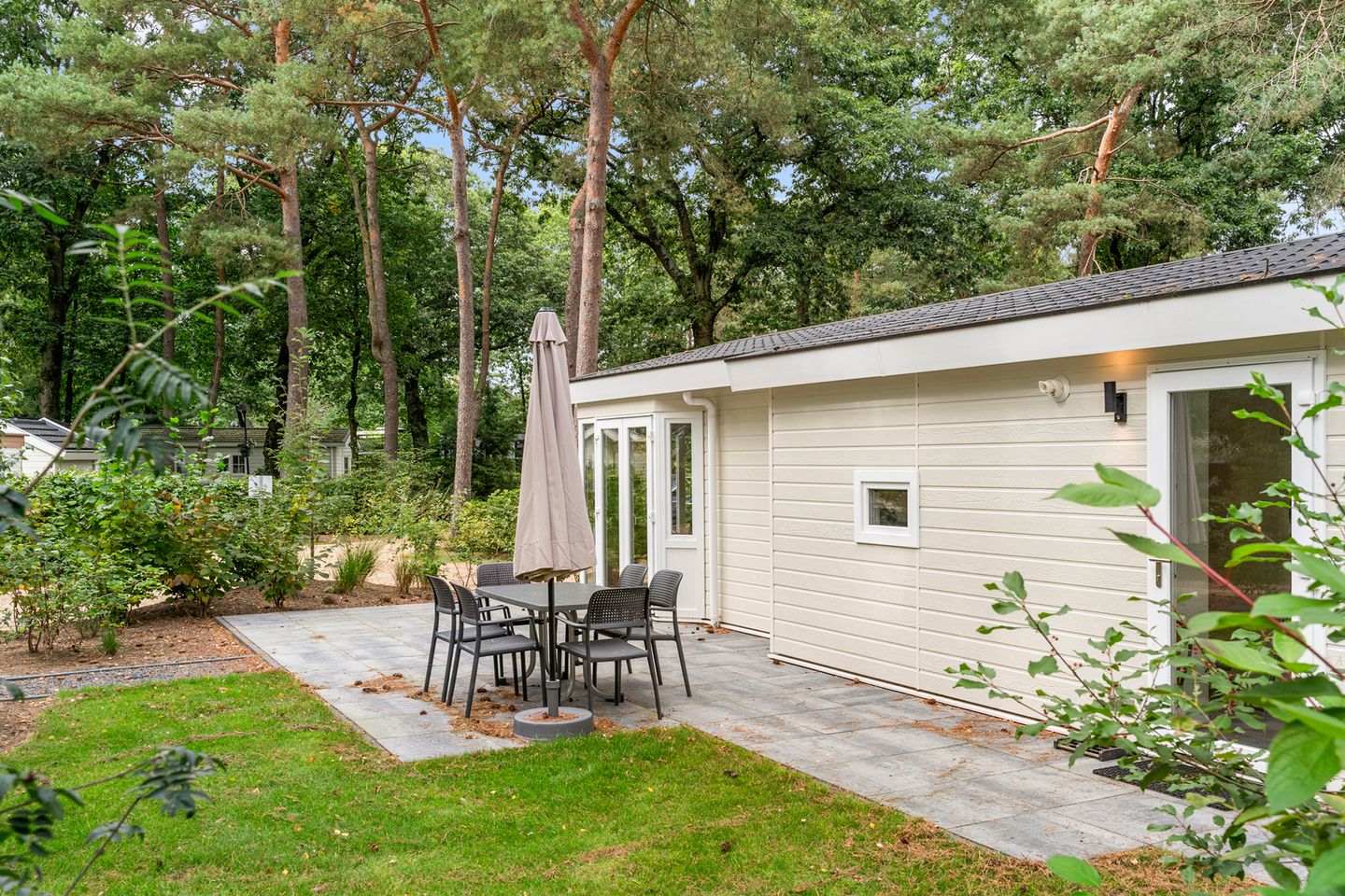 Foto 20 van Vijverlaan 1-J031