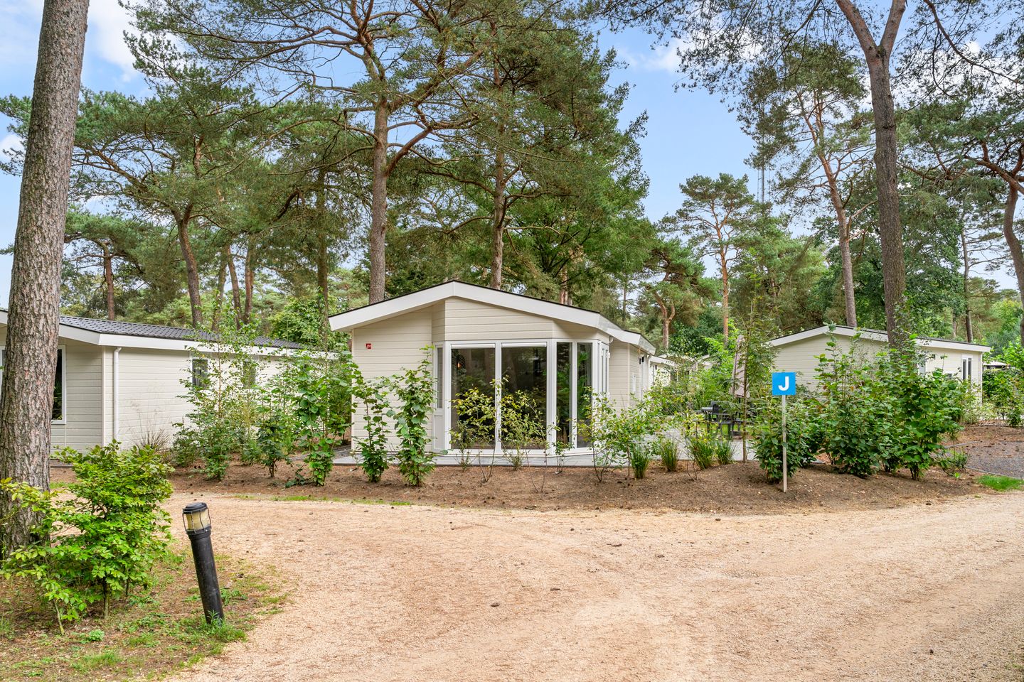 Foto 25 van Vijverlaan 1-J031