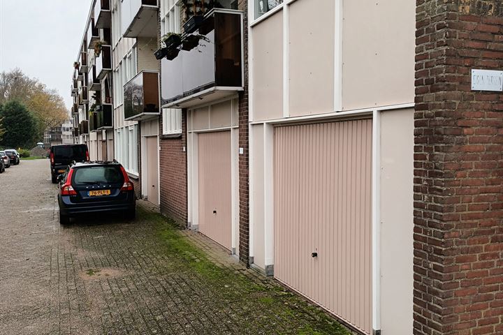 Bekijk foto 2 van Aert de Gelderlaan 178-GARAGE