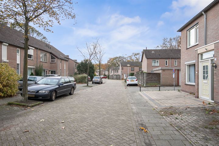 Bekijk foto 33 van Bordeauxlaan 91