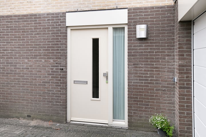 Bekijk foto 4 van Domela Nieuwenhuisstraat 42