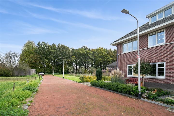 Bekijk foto 36 van Tarwestraat 18