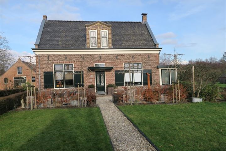 Bekijk foto 2 van Oud-Loosdrechtsedijk 130