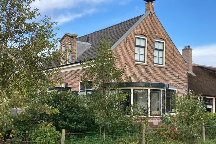 Bekijk foto 17 van Oud-Loosdrechtsedijk 130