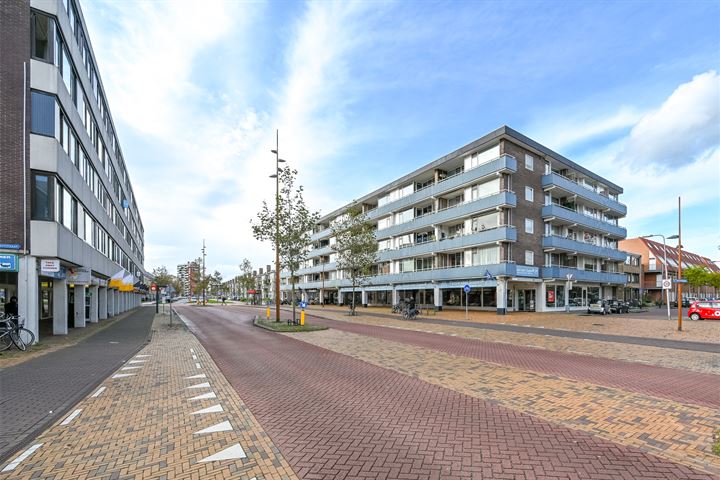 Bekijk foto 32 van Vechtstraat 24