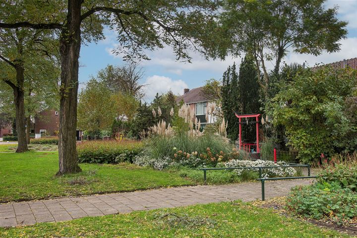 View photo 31 of Wethouder Nijhuisstraat 4