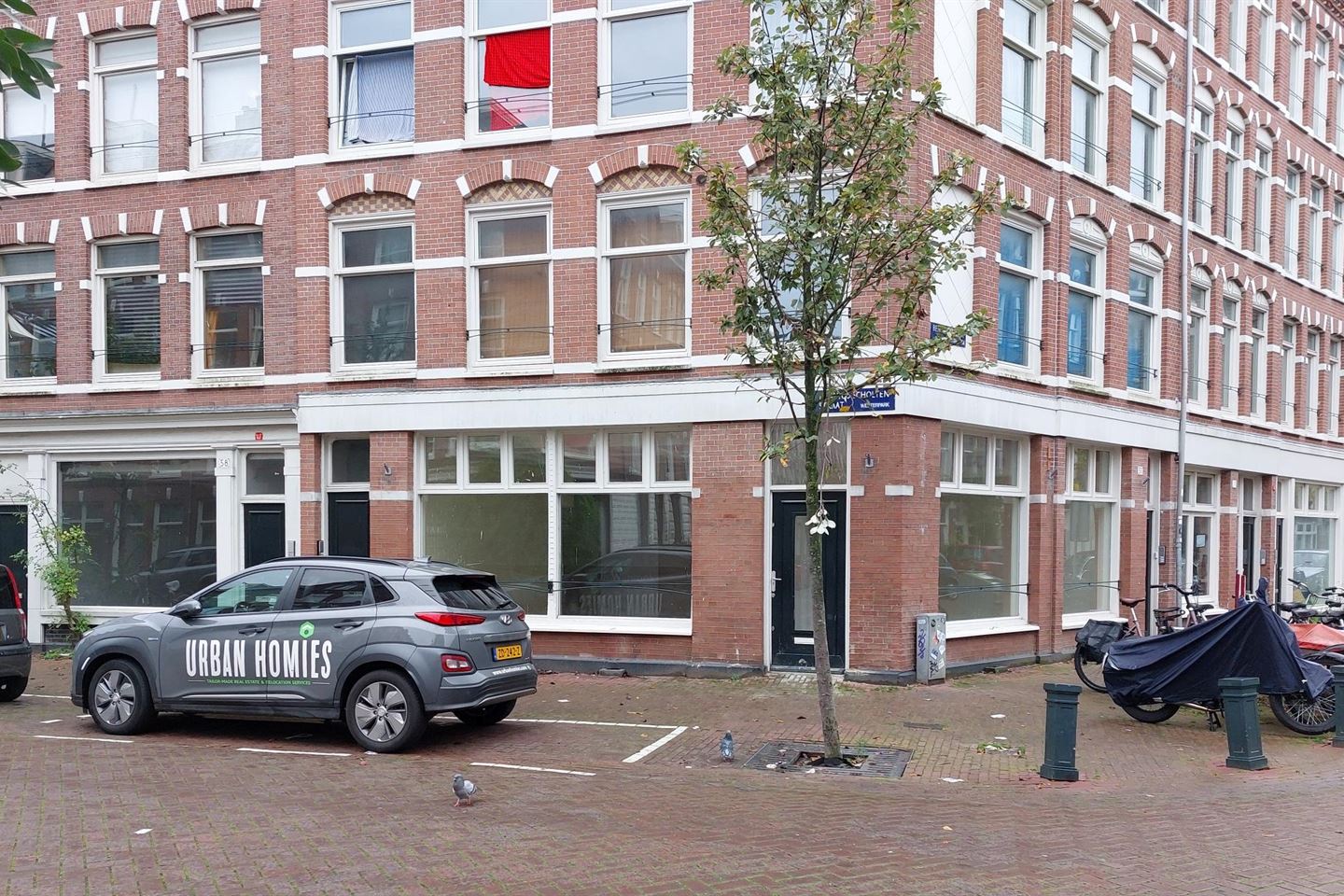 Bekijk foto 1 van Fannius Scholtenstraat 56-H