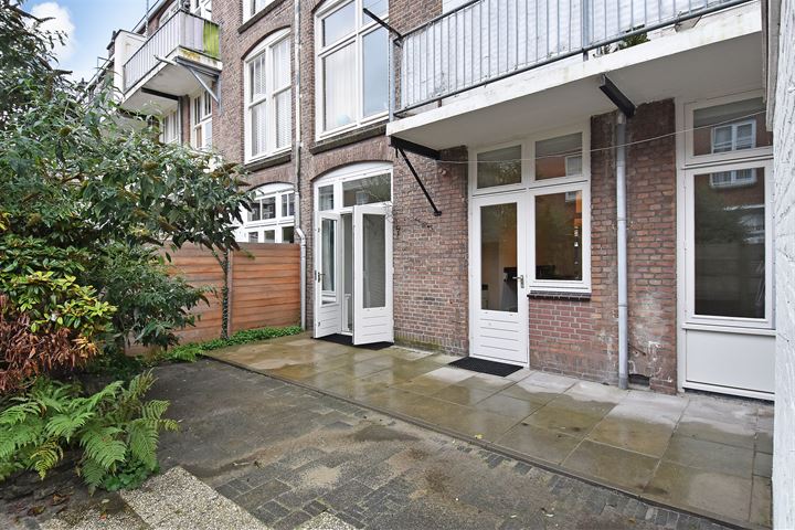 View photo 9 of Hendrik van Deventerstraat 107