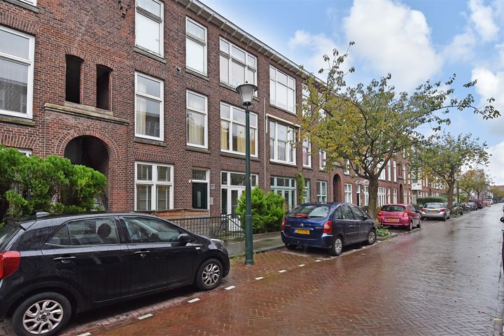 View photo 23 of Hendrik van Deventerstraat 107