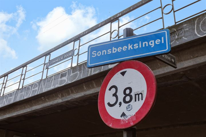 Bekijk foto 32 van Sonsbeeksingel 79