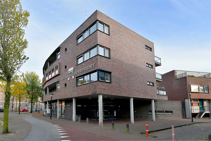 Bekijk foto 27 van Emmaplein 2