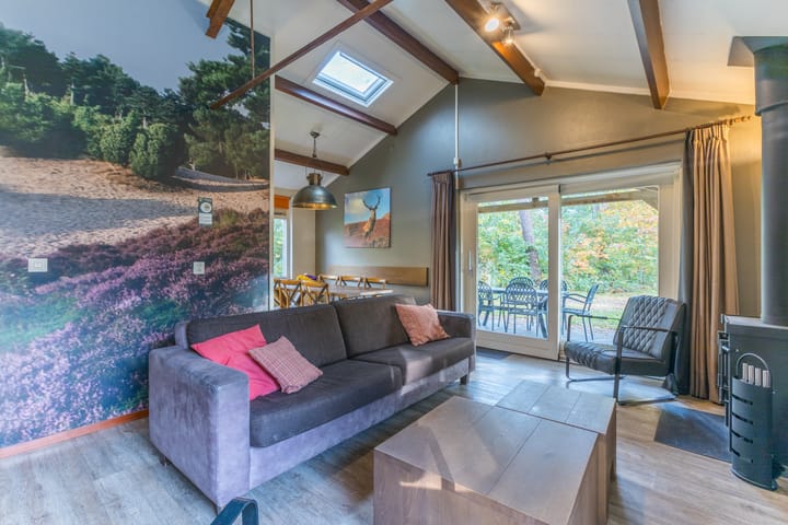 Foto 5 van Oshaarseweg 24-3