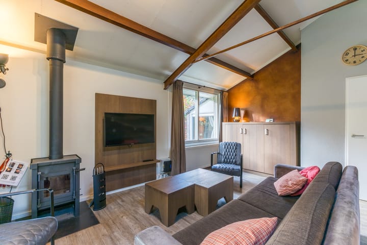 Foto 8 van Oshaarseweg 24-3