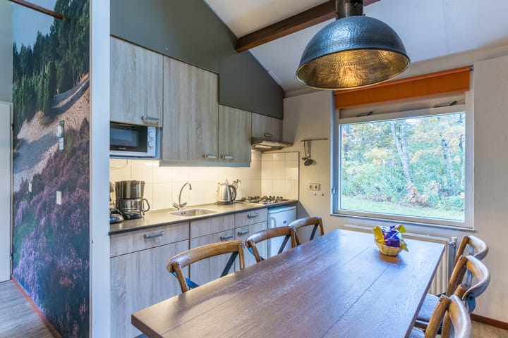 Foto 10 van Oshaarseweg 24-3