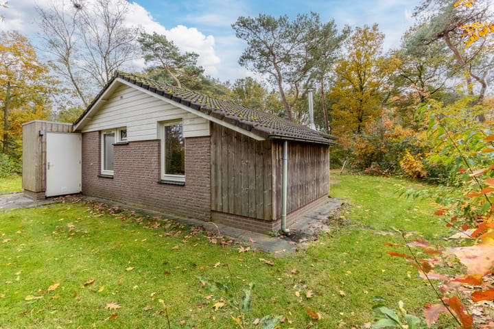 Foto 40 van Oshaarseweg 24-3