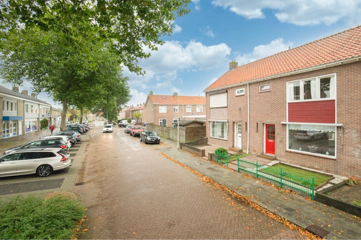 Bekijk foto 1 van Prinses Irenestraat 25