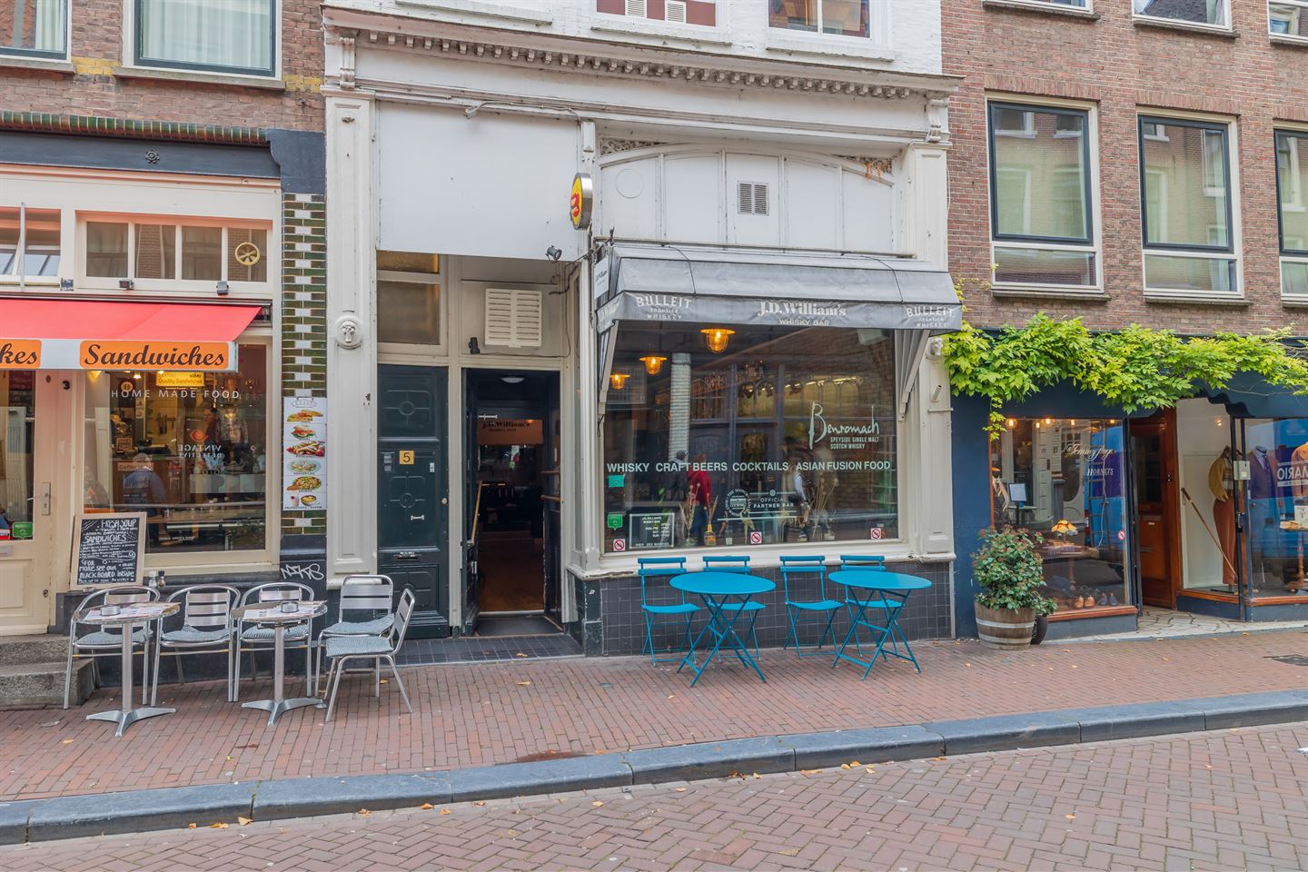 Bekijk foto 1 van Prinsenstraat 5-1