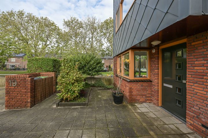 Bekijk foto 46 van Varenstraat 19