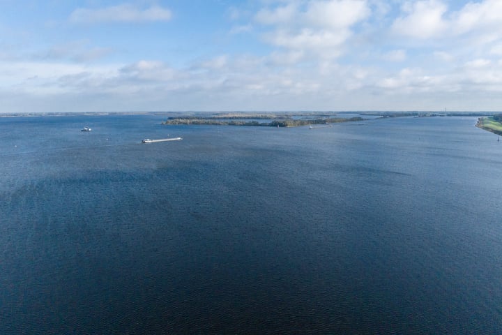 Bekijk foto 40 van Lindenlaan 25