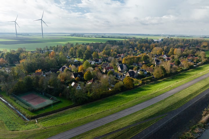 Bekijk foto 44 van Lindenlaan 25