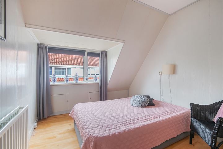 Bekijk foto 12 van Sontdwarsstraat 42