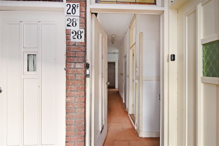 Bekijk foto 6 van Haagsestraat 28-D