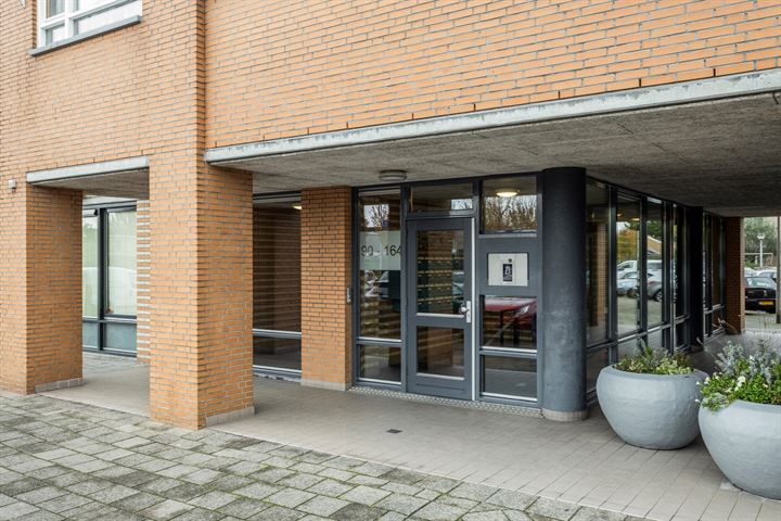 Bekijk foto 3 van Puccinistraat 128