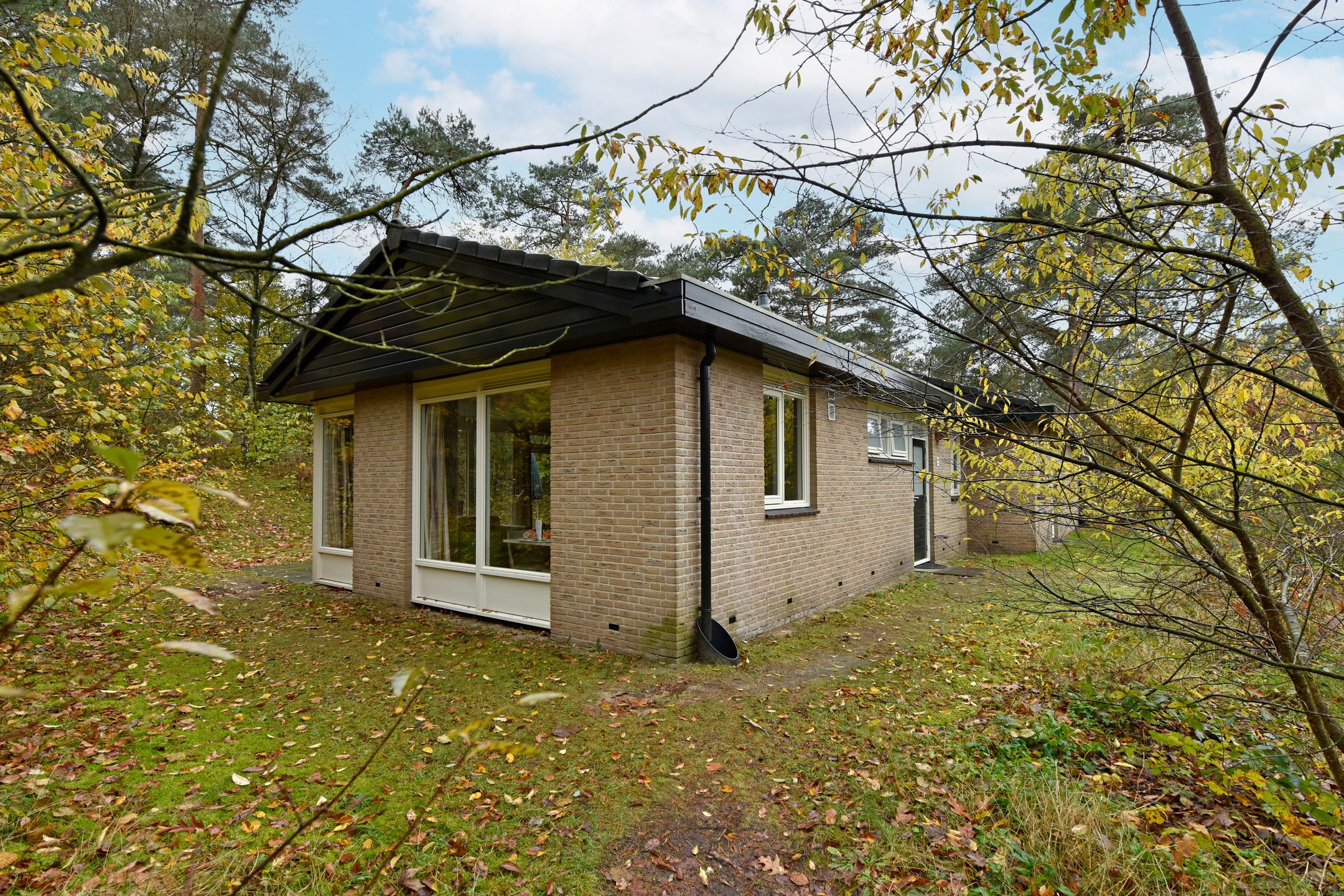 3-bedroom freehold villa in Eerbeek — photo 2 of 5