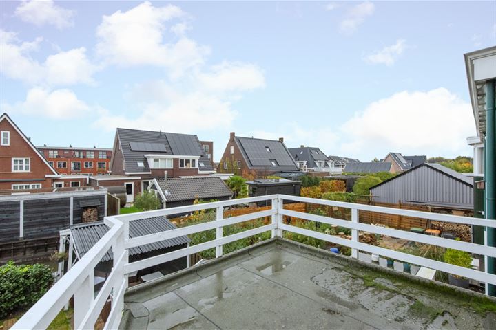 Bekijk foto 37 van Hoflandstraat 10