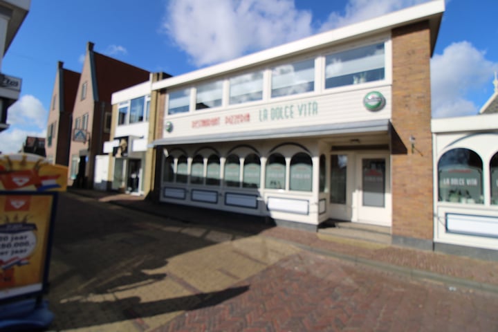 Kerkplein 9