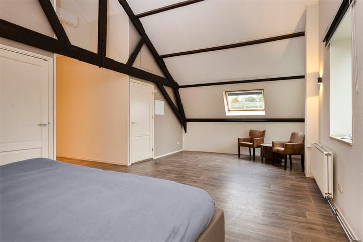Foto 46 van Olyhorststraat 16-A