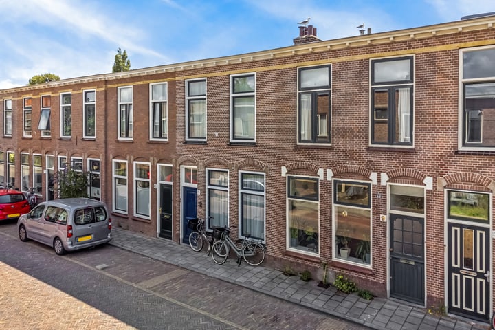 Bekijk foto 4 van Pieter de la Courtstraat 9