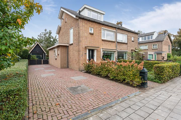 Bekijk foto 1 van Prins Bernhardstraat 18